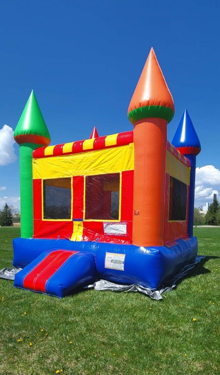 Castle Moon Bounce | Mad Jumpz Party Rentals LLC