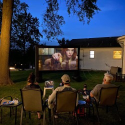 81Ej0on2wbL 1751462615 10' Movie/ Game night bundle